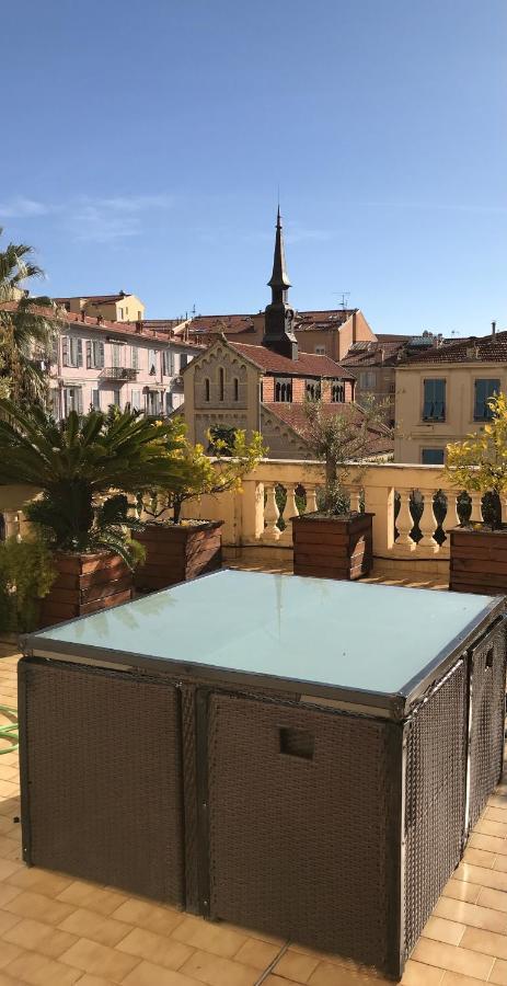 Appartement Terrasse Dans Palace Belle Epoque Ментона Экстерьер фото